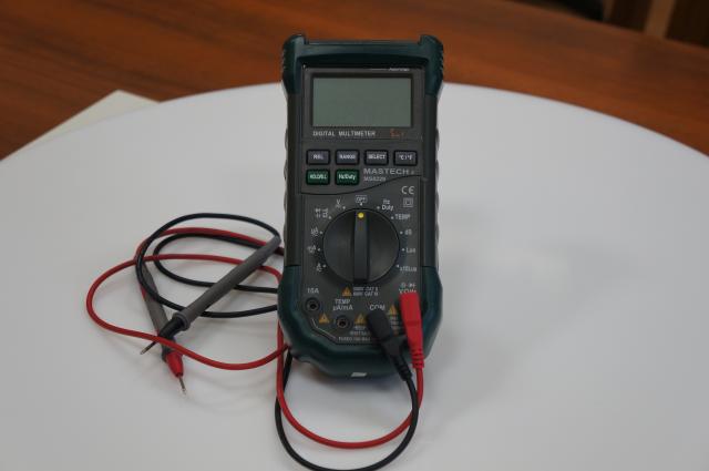 MASTECH MS8228 Цифровой мультиметр MASTECH MS8228 Цифровой мультиметр