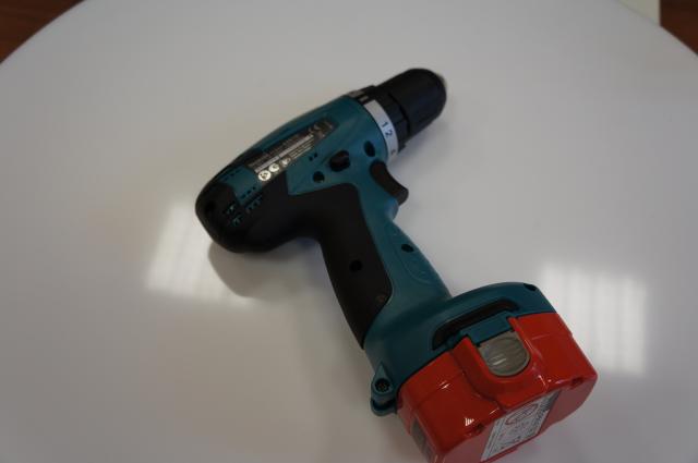 Дрель аккумуляторная - шуруповерт Makita 6281D Дрель аккумуляторная - шуруповерт Makita 6281D